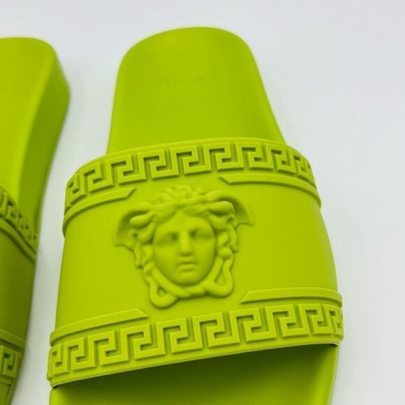 Versace Mens Pool Slides Medusa Logo Green 41 EU us 8 NEW - Picture 4 of 4